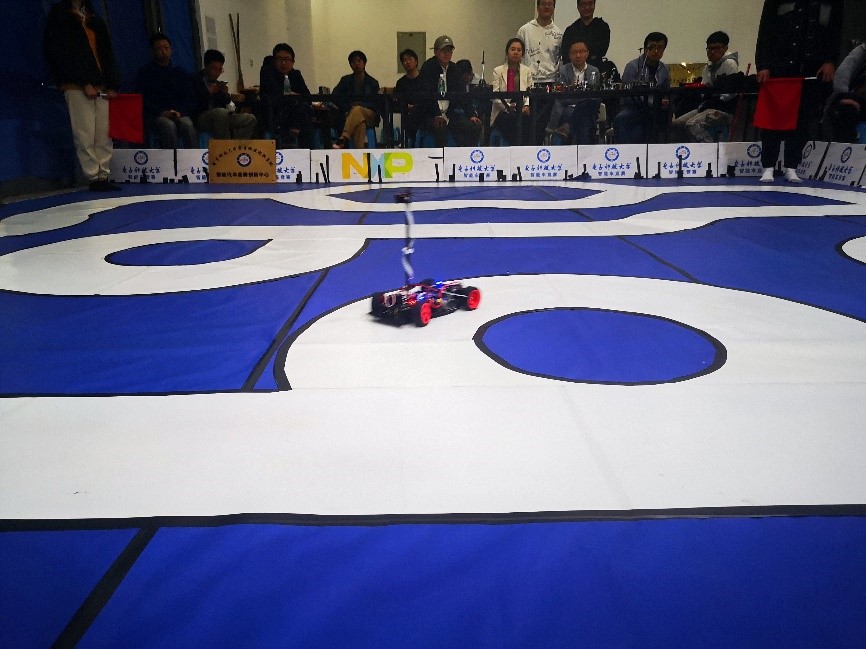 2022年电子科技大学智能车竞赛拉开帷幕，多组激烈角逐